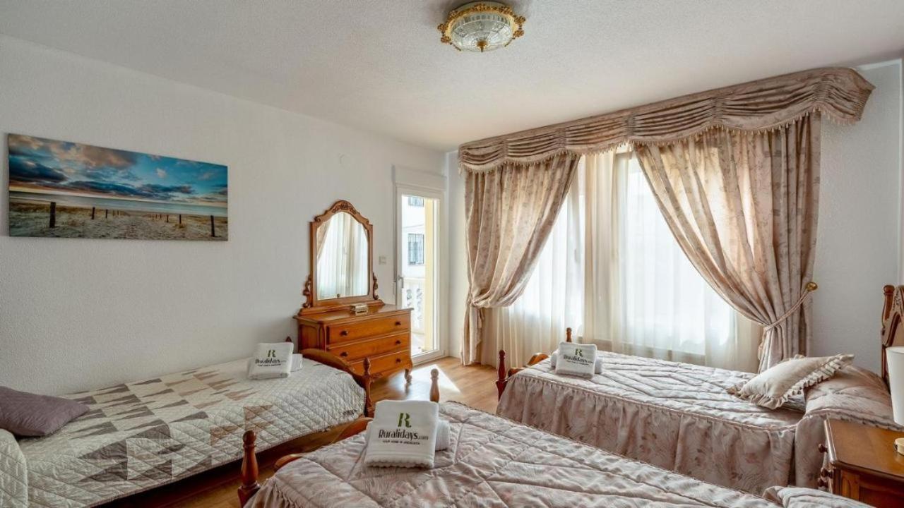 Villa De La Acacia Gojar Zewnętrze zdjęcie