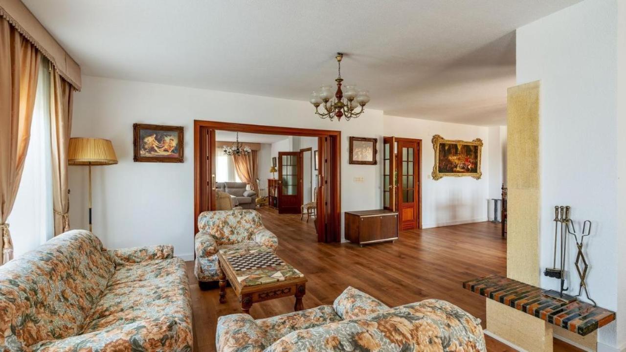 Villa De La Acacia Gojar Zewnętrze zdjęcie
